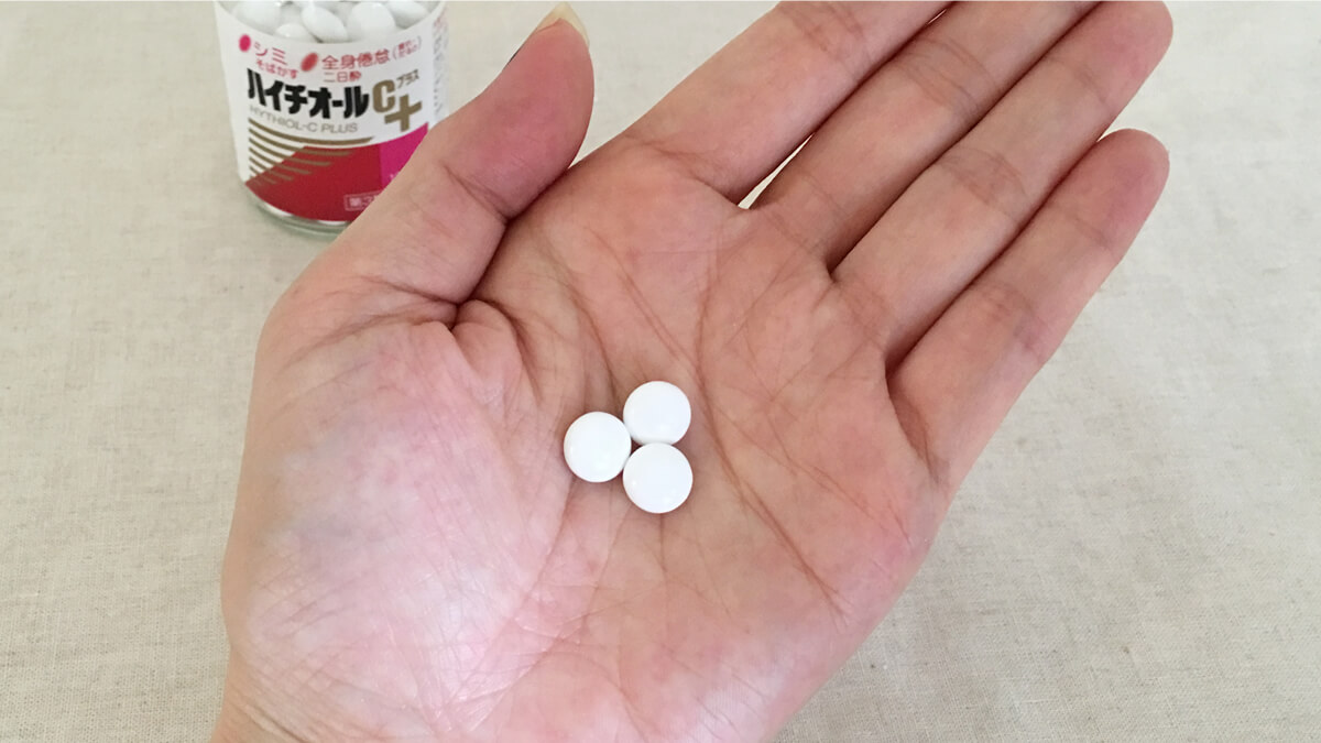 二日酔対策に効果的な、ハイチオールC プラスの飲み方を電話で問い合わせました。 ハイチオールC プラスの錠剤