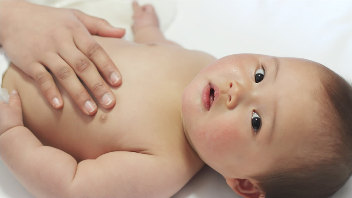 赤ちゃんの肌って、表面はサラサラで、内側からみなぎる、うるおい感とハリがありますよねー♡ あかちゃんの写真